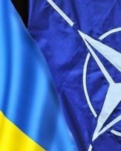 Варшавский саммит НАТО: «собака лает, караван идёт»